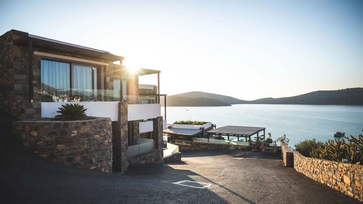 Bronzeridge team — real estate